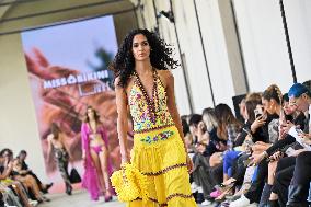 MFW - Miss Bikini Runway