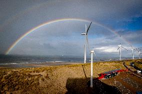 Double Rainbow over Wind Turbines - Rotterdam