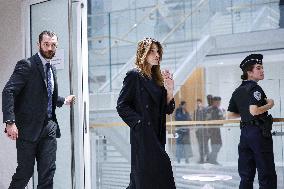 Carla Bruni And Louis Sarkozy At Verdict Trial For Illegal Campaign Financing From Lybia - Paris