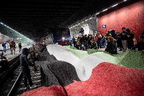 Demonstation in Porta Susa Railway Station - Turin