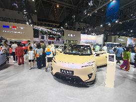 CHANGAN AUTO Booth at World Smart Industry Expo 2025 in Chongqing