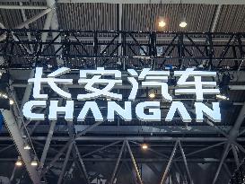 CHANGAN AUTO Booth at World Smart Industry Expo 2025 in Chongqing