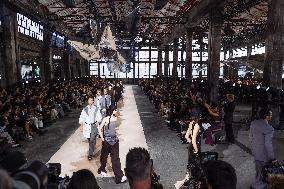MFW - Boss Runway