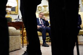 Donald Trump with Shehbaz Sharif - Washington