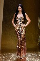 MFW Amelia Gray Hamlin walks the runway at the Roberto Cavalli MP