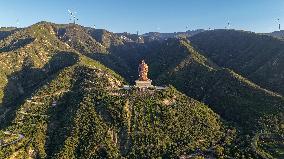 Guan Gong Giant Bronze Statue in Yuncheng