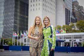 Princess Amalia With Queen Maxima On A Trip For The UN - NYC