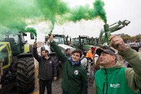 FNSEA Protest against unfair competition - Versailles