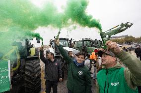 FNSEA Protest against unfair competition - Versailles