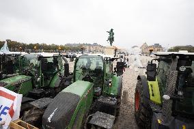 FNSEA Protest against unfair competition - Versailles