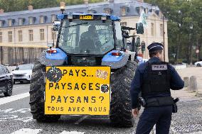 FNSEA Protest against unfair competition - Versailles