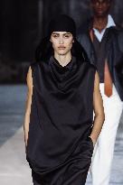 MFW - Amelia Gray Hamlin At Boss Runway