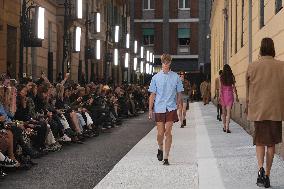 MFW - MM6 Maison Margiela Fashion Show Runway