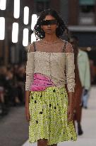 MFW - MM6 Maison Margiela Fashion Show Runway