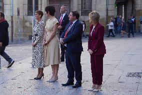 Royals visit the Community of Navarre