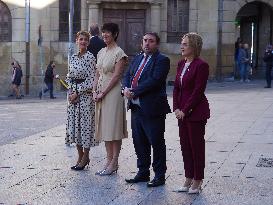 Royals visit the Community of Navarre