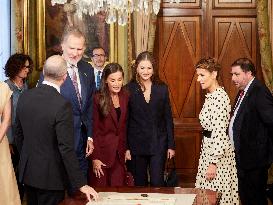 Royals visit the Community of Navarre