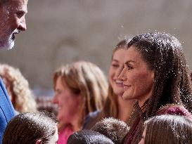 Royals Visit The Community Of Navarre