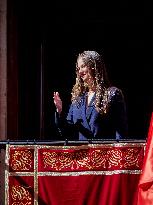 Royals Visit The Community Of Navarre