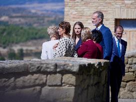 Royals Visit The Community Of Navarre