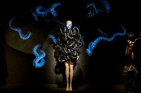 Kunsthal Presents Living Look By Iris van Herpen - Rotterdam