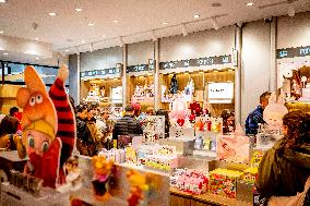 Labubu Dolls Sale At Pop Mart - Rotterdam