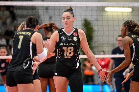 VOLLEY - Amichevole - Sardegna Volleyball Challenge 2025 - Third place final - VakifBank Istanbul vs Panionios Atene