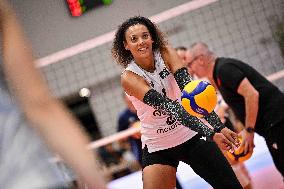 VOLLEY - Amichevole - Sardegna Volleyball Challenge 2025 - Third place final - VakifBank Istanbul vs Panionios Atene