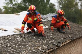 Gansu Longxi Earthquake Rescue - China
