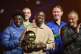 Ousmane Dembele celebrates his Ballon dOr at Parc des Princes - FA