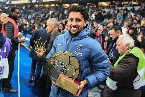 Ousmane Dembele celebrates his Ballon dOr at Parc des Princes - FA