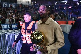 Ousmane Dembele celebrates his Ballon dOr at Parc des Princes - FA