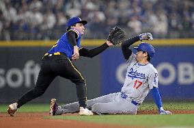 Baseball: Dodgers vs. Mariners