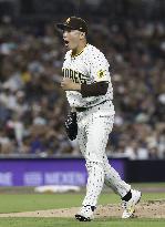 Baseball: Diamondbacks vs. Padres