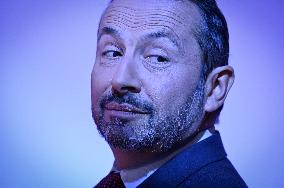 Sebastien Chenu On Dimanche En Politique - Paris