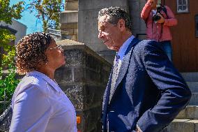 Andrew Cuomo Campaigns in Brooklyn