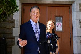 Andrew Cuomo Campaigns in Brooklyn