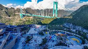 Huajiang Canyon Bridge Tourism