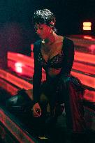 Flo In Concert - London