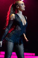 Flo In Concert - London