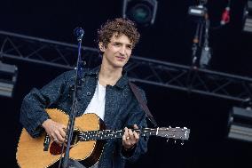 Aliocha Schneider Performs At Fete De L‘Humanite - Bretigny Sur Orge