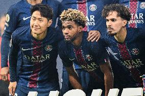 PSG v AJ Auxerre - Paris