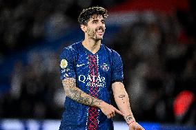 PSG v AJ Auxerre - Paris