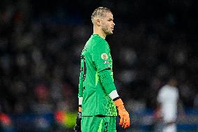 PSG v AJ Auxerre - Paris