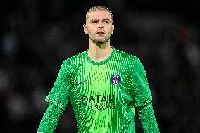 PSG v AJ Auxerre - Paris