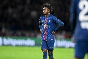 PSG v AJ Auxerre - Paris