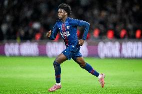 PSG v AJ Auxerre - Paris