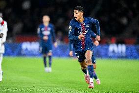 PSG v AJ Auxerre - Paris