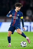 PSG v AJ Auxerre - Paris