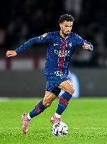 PSG v AJ Auxerre - Paris